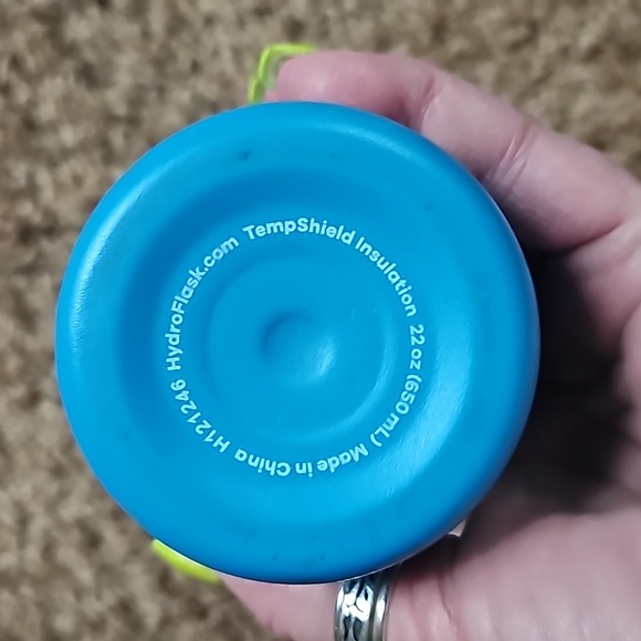 Hydroflask cup 22 0z - Picture 2 of 3